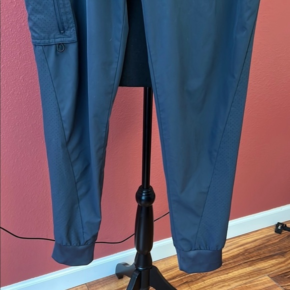 NEW Barco One Boost Scrub Jogger Pants Size S - Picture 4 of 10